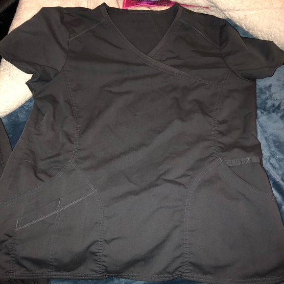 Scrub Set - Picture 2 of 2